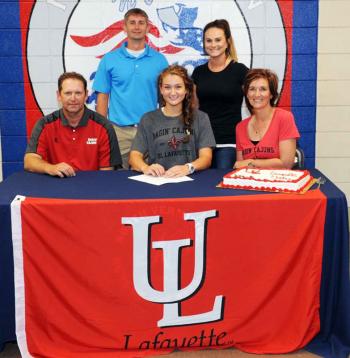 Claire Meyers continues the family tradition; signs with Cajuns ...